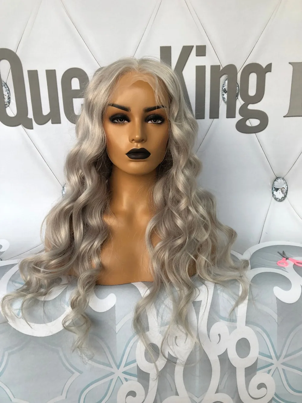 QueenKing волосы полный парик шнурка 150% плотность пепельный блонд серый цвет парик прямые выщипанные волосы бразильские человеческие волосы remy