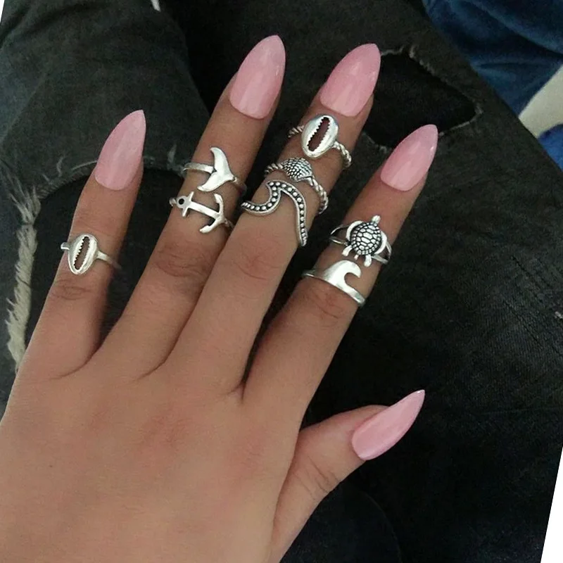 

8 pcs of pack creative vingate knuckle rings for women with carved turtle /shell /fishtail design design female knokkels rings