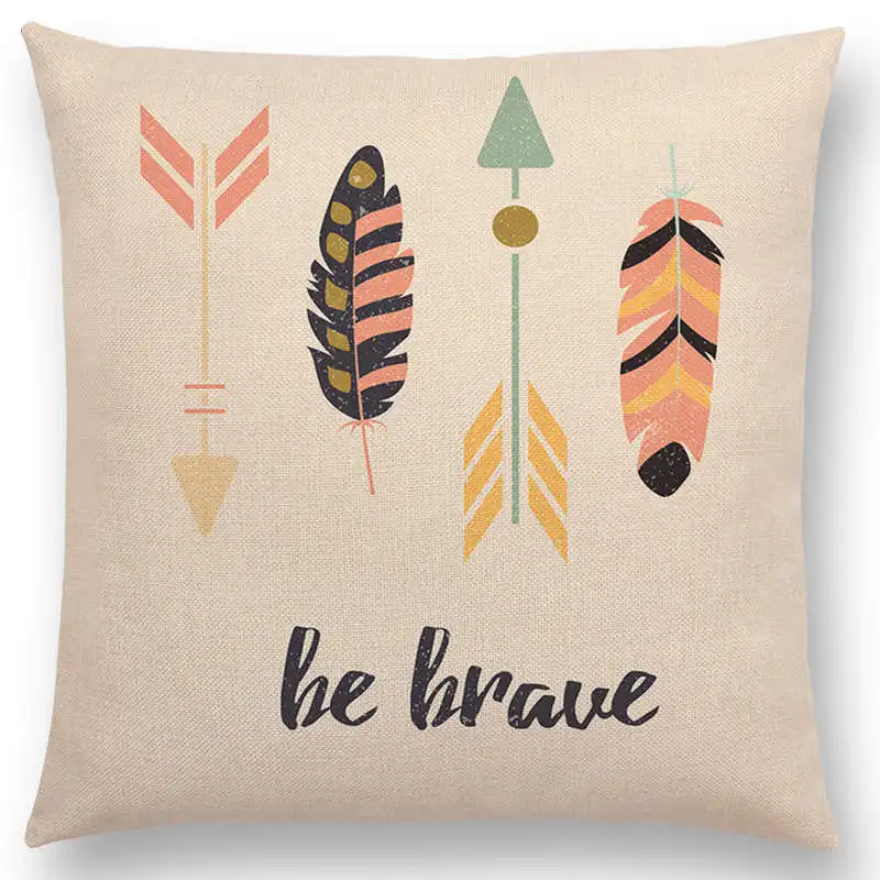 Племенной наволочка со стрелками и перьями декоративные буквы красивое слово