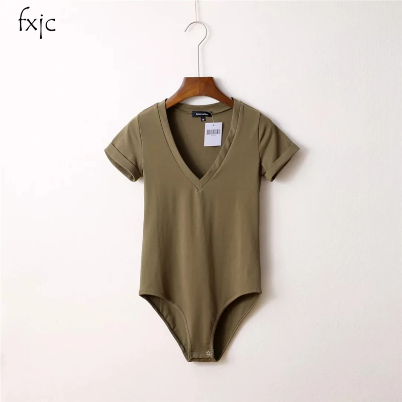 Женская футболка с короткими рукавами однотонная эластичная v образным вырезом в