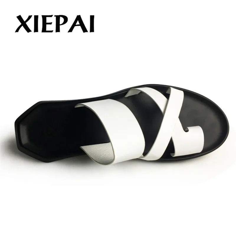 2019 мужские кожаные тапочки в римском стиле брендовые Модные повседневные