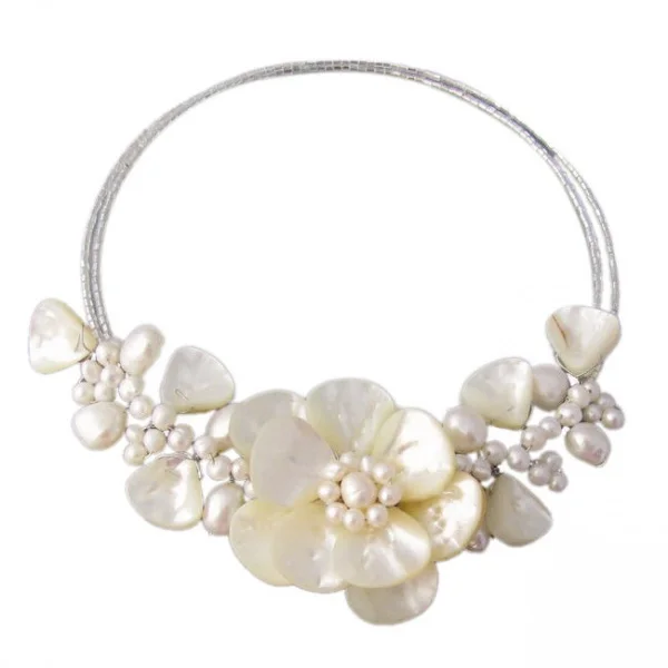 

2017 Direct Selling Special Offer Women Pearl Necklaces & Pendants Maxi Necklace Collier Sakura Flower Mop Choker Wrap Necklace