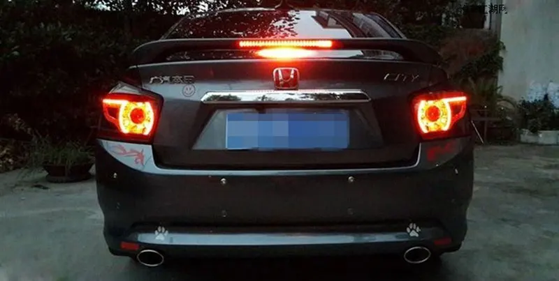 Светодиодный сзади свет для Honda City 2008 до 2011 и 2012 по год СВЕТОДИОДНЫЙ Фонарь Ясно Черно дым Цвет