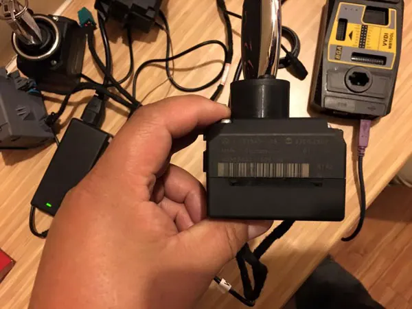 Xhorse V4.9.0 VVDI MB BGA зажим, пожалуйста, нажмите на картинку, чтобы купить программист с BGA калькулятор Функция для Benz добавить W210 W230 W251