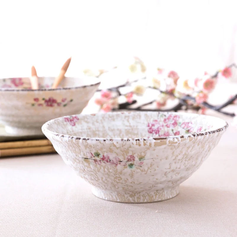 Керамическая миска с красной сливой ручной росписью в японском стиле фарфоровая