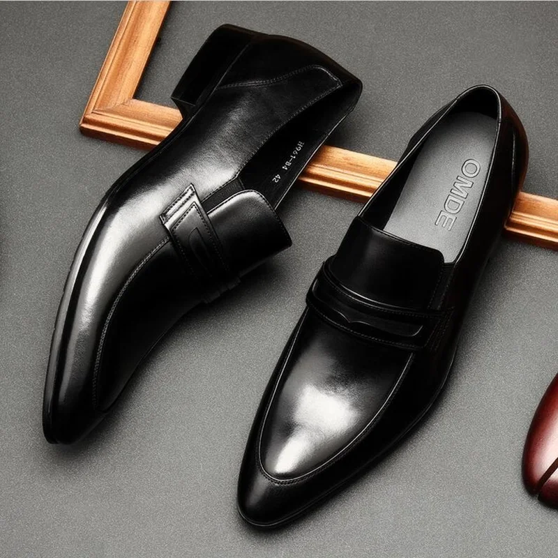 

OMDE New Fashion Black Genuine Leather Loafers Men Pointed Toe Slip On Dress Shoes Casual Flats Men's Party And Wedding Shoes