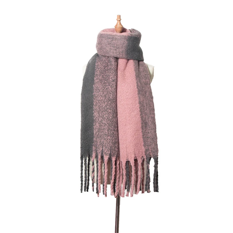 Autumn and winter British style Stitching tassel the New hot women's elegant generous simple temperament scarf |