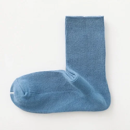 Blue CHAOZHU/Новинка года; 21 цвет; сезон весна-осень; универсальные модные короткие свободные носки разных цветов; японские базовые хлопковые носки - Цвет: Blue