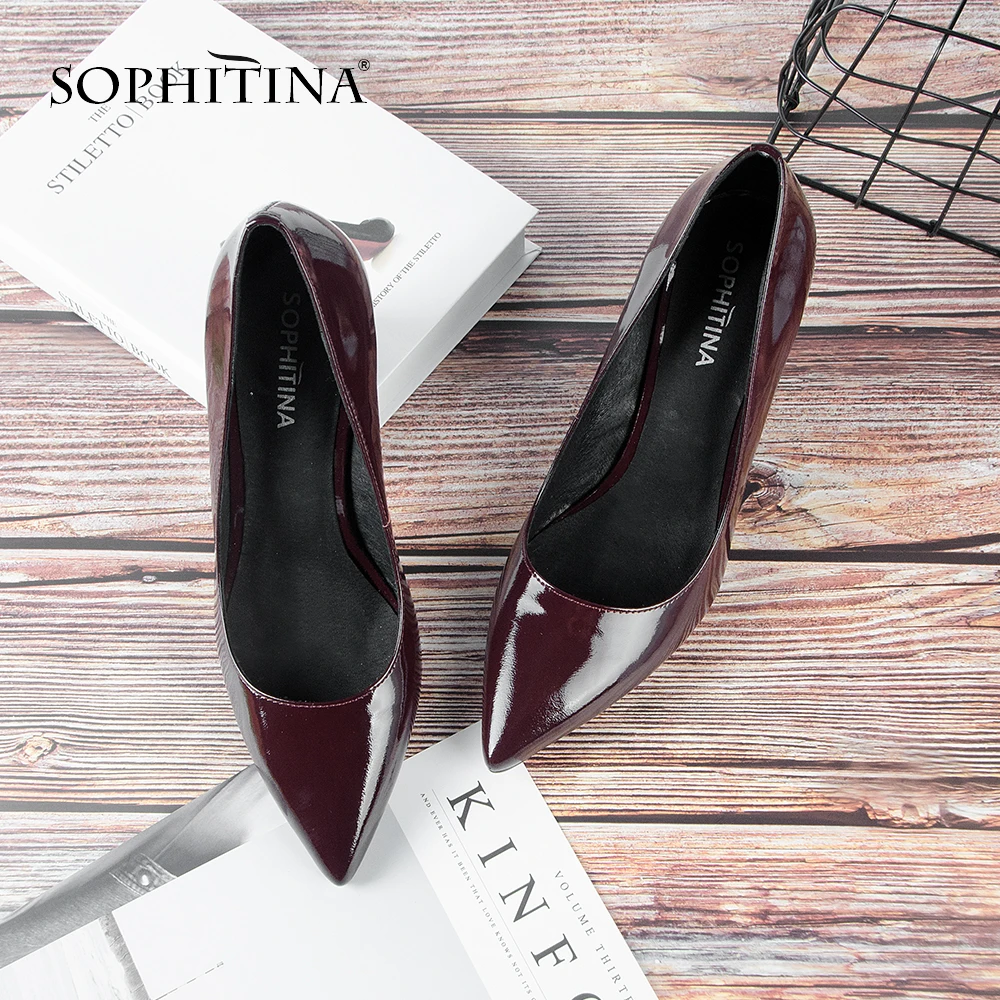 SOPHITINA/Новинка года; сезон весна; однотонные деловые туфли-лодочки из износостойкой лакированной кожи; элегантные лаконичные слипоны для зрелых женщин; MC127