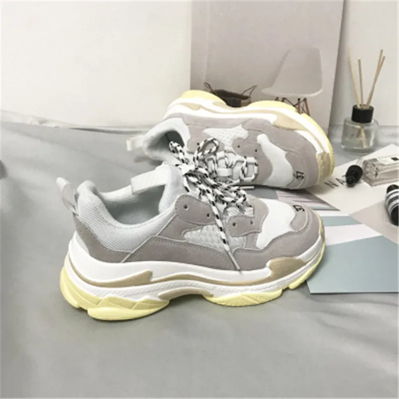 2018 г. популярные модели обуви на плоской подошве в европейском и американском