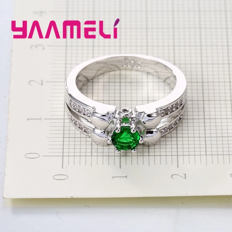 Кольцо круглое женское из серебра 925 пробы с