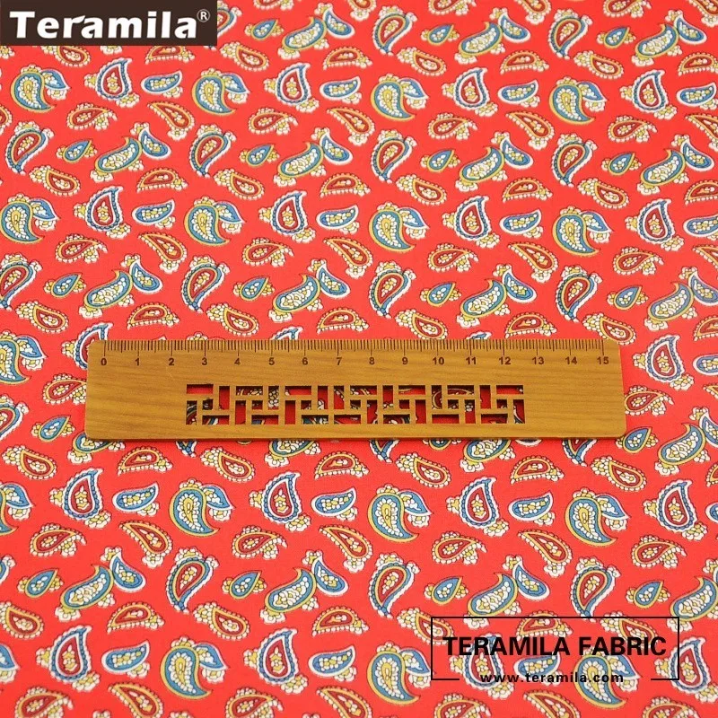 Teramila хлопок поплин Ткань Красный Жира четверти метра печатные абстрактные