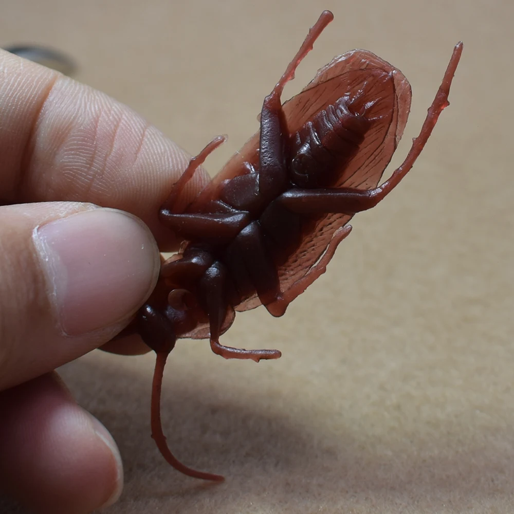 10PCS Lifelike Plastic Simulation Cockroach Tricky Joking Scary Gags Practical Jokes Toys for April Fool's Day Supply | Дом и сад