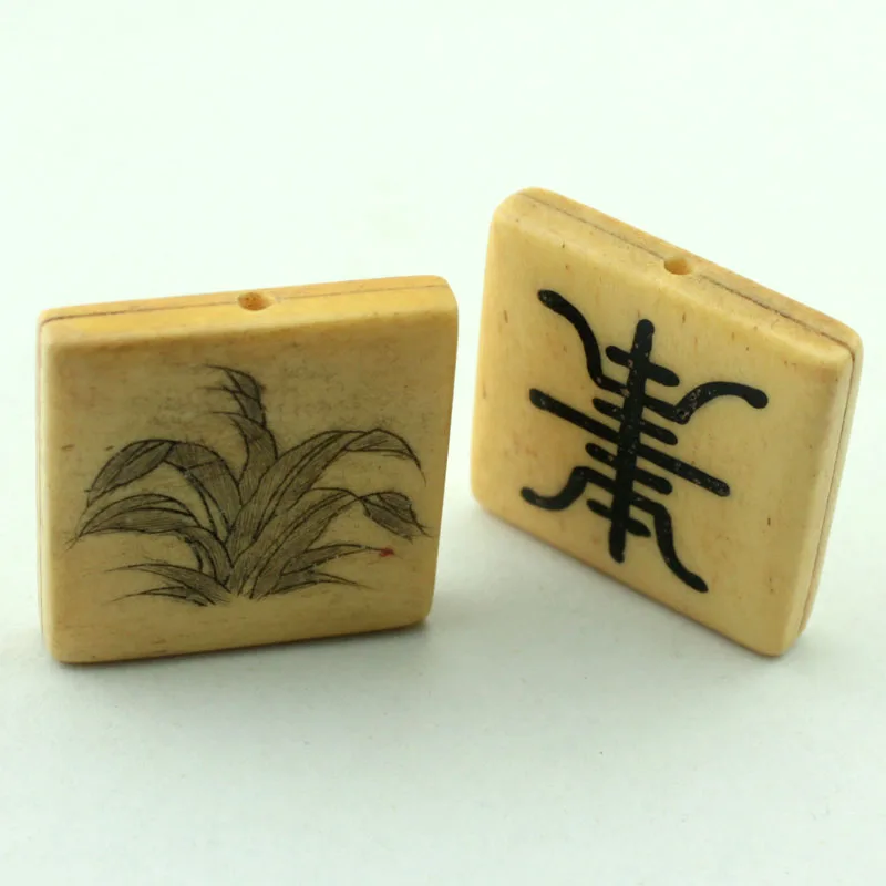 

28mm Bovine Bone Square Hand-carved dice beads Pendant for Necklace and Bracelet 4pcs/lot