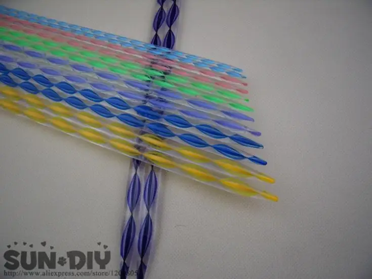 

Free shipping spiral colorful Double-pointed acrylic knitting needles 35cm 7 pairs with bag size 4-10mm for DIY crafts knitting