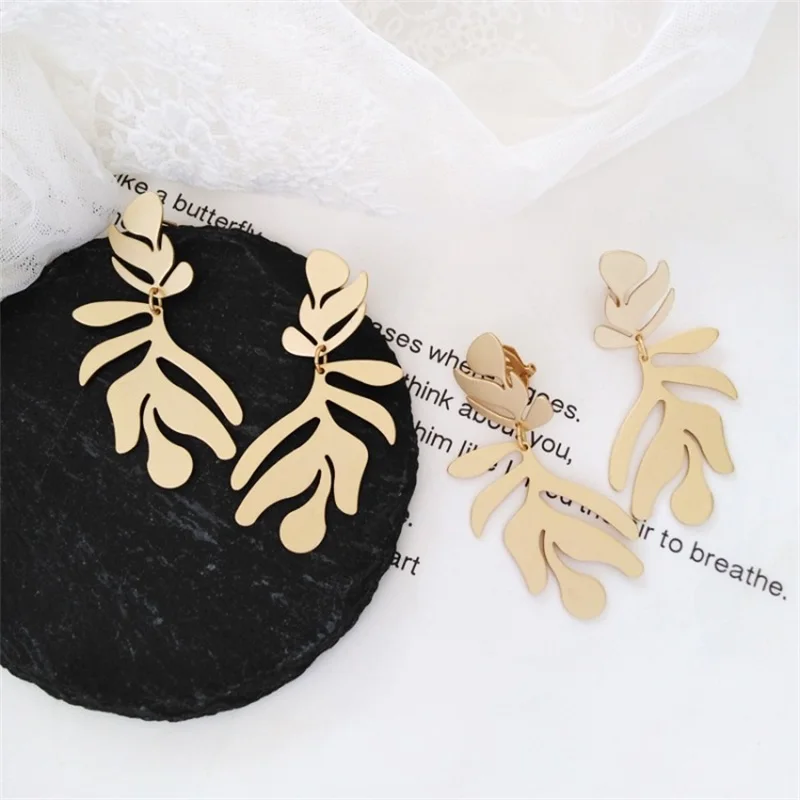 2019 корейская мода дикие нерегулярные листья Длинные Простые Подвесные серьги