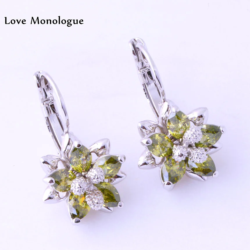 Любовный монолог великолепные зеленые серьги кольца с цветком Перидот