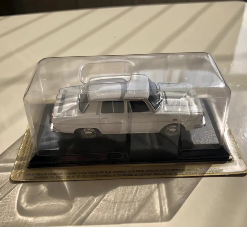 IXO 1/43 Масштаб Модель автомобиля игрушки Франция RENAULT 10 MAJOR литой металл модель