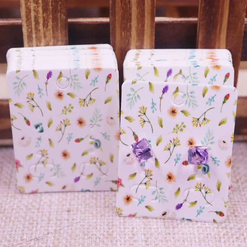 card same as pic 100 шт ювелирные изделия дисплей карты серьги 4x5 см серьги карты подвешенная бирка DIY Сережка-гвоздик Ювелирная карта-упаковка - Цвет: card same as pic