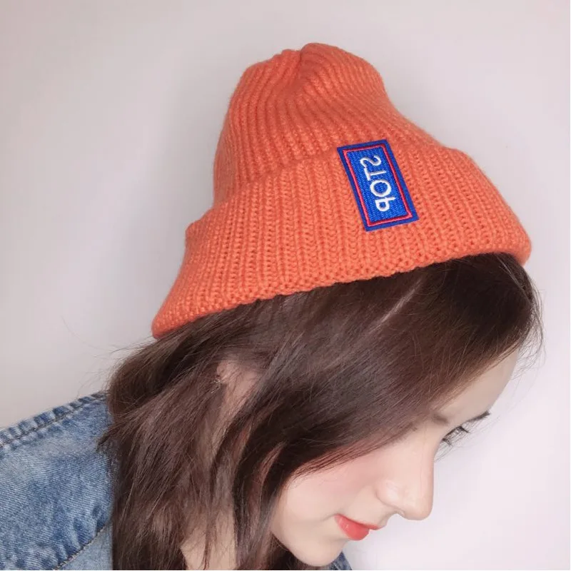 ROSASSY хлопок Письмо вязаные шапочки Шапки для Для женщин мужчин Горячая Мода