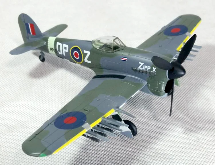 

1:72 модель Fighter MK1B, британский Тайфун Второй мировой войны 36312, Коллекционная модель Trumpeter