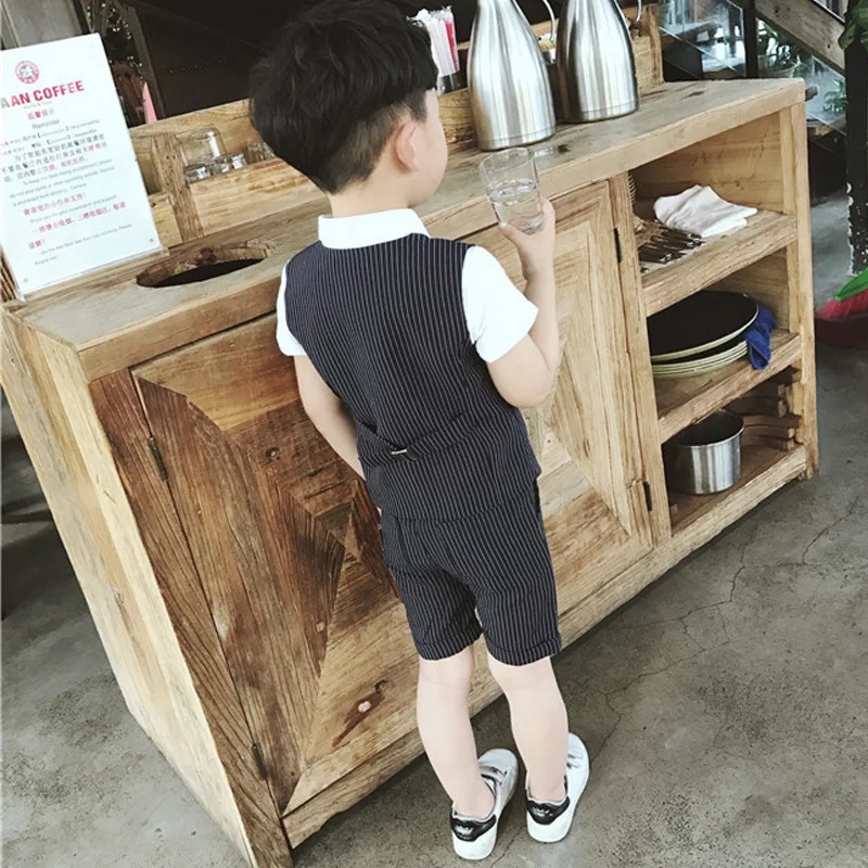 Большой коровы мальчик в полоску 3 шт. Обувь для мальчиков деловые костюмы