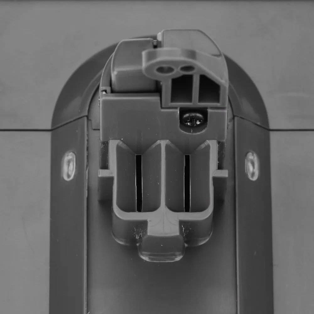 

Vacuum Cleaner 21.6V 2200mAh Rechargeable Li-ion Battery for Dyson DC58 V6 DC59 DC61 DC62 Animal