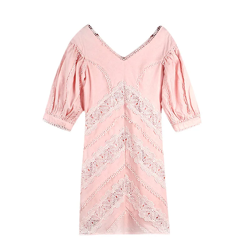 

Runway Dress 2019 Women High Quality Bohemian V-neck Short Sleeve Pink Lace Embroidery Mini Dress A-line Vestidos