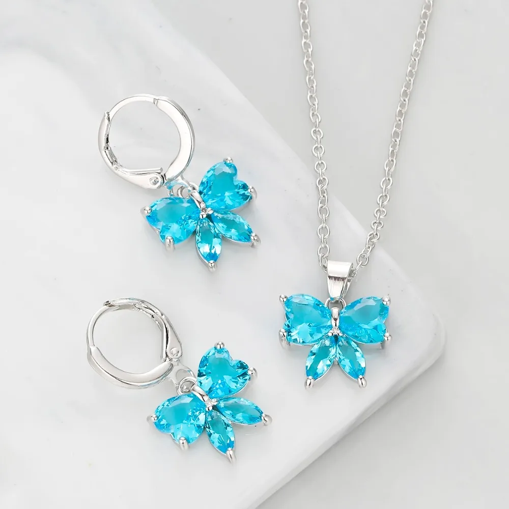 Брошь-подвеска и серьги "Бабочка Богемии" с кубическим цирконом AAA и кристаллами в подарочном наборе для женщин на лето.