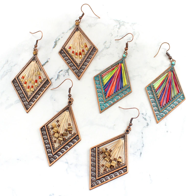 Геометрические ромбовидные серьги в богемном стиле с цветными бусинами для