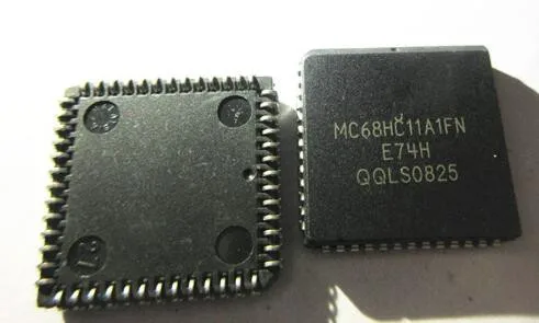 1 шт./лот MC68HC11E1CFN3 MC68HC11E1CFN2 MC68HC11 PLCC52|Запасные части| |