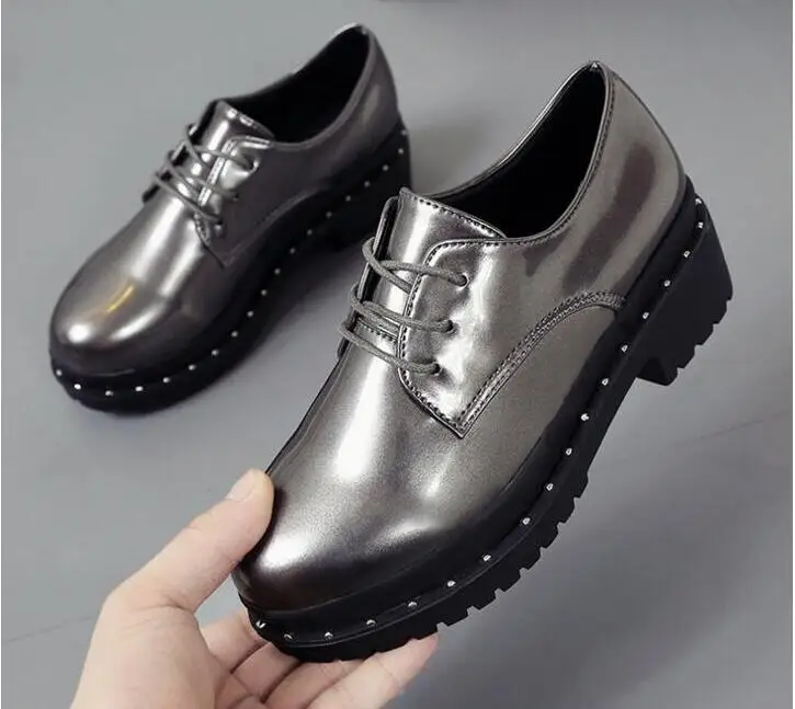 Женские туфли-оксфорды из натуральной кожи на плоской подошве | Обувь