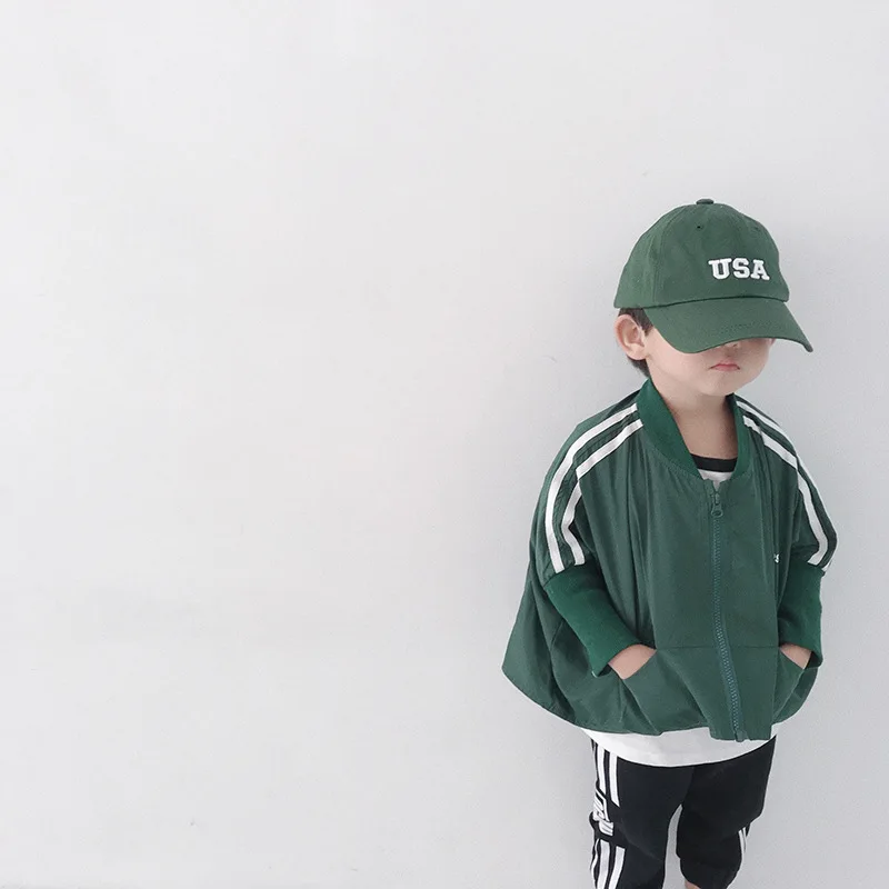 Осенние модные свободные куртки с длинными рукавами для маленьких мальчиков