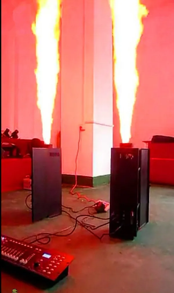 200 Вт четырехугловая сценическая пламенная машина распылительная пожарная Dmx