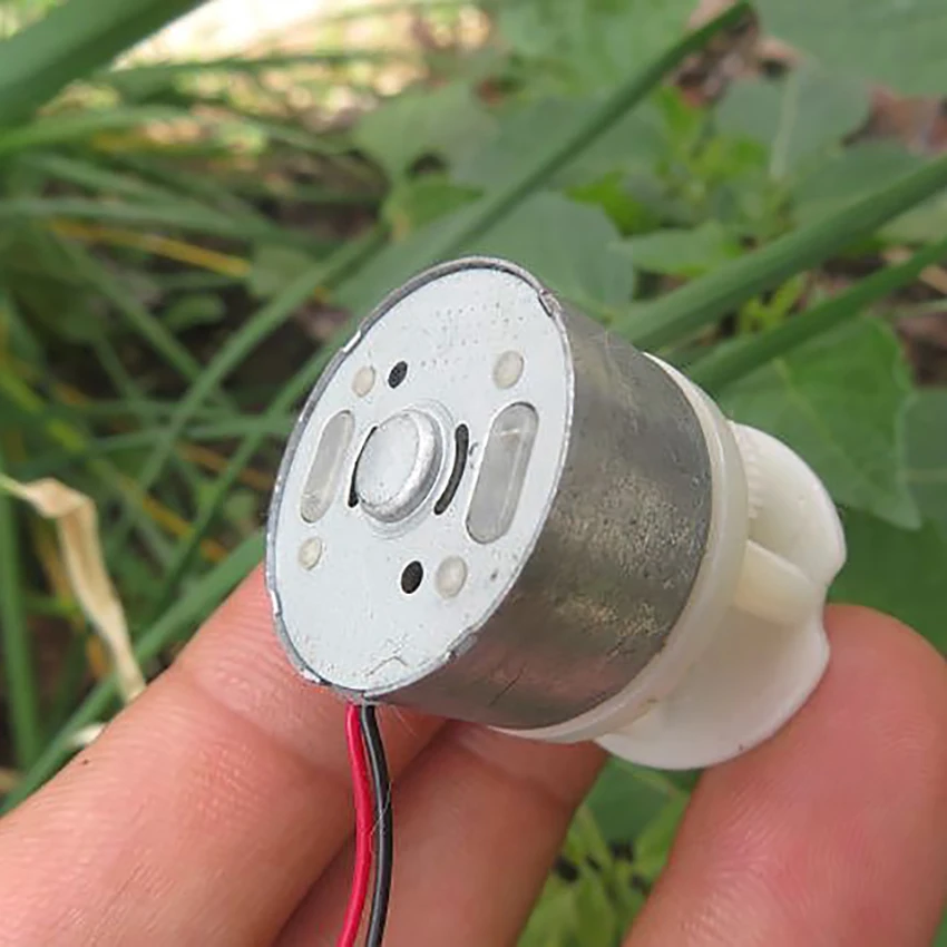 Редукторный электродвигатель постоянного тока 300 пластиковое колесо редуктора