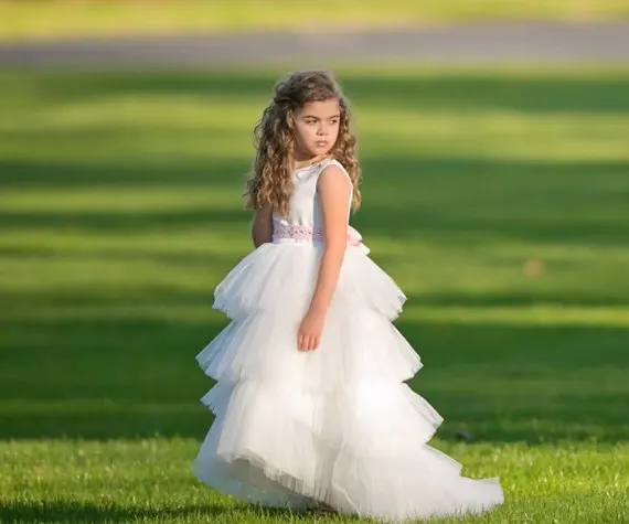 Новое поступление 2020 года многослойное платье с фатиновой юбкой и цветочным