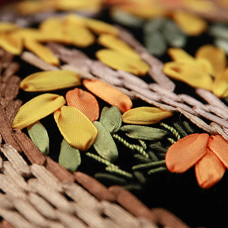 Набор черных подушек с цветочной лентой и вышивкой наволочка для вышивки