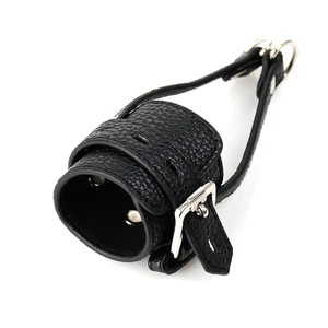 Из искусственной кожи Растяжка мошонки яичка секс-игрушка для CBT взрослые игры регулируемый размер шарик Растяжитель мошонки связанный пенис кольцо