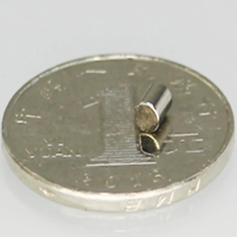 100pcs Neodymium magnet 3x3 mm Rare Earth small Strong Round permanent 3*3mm fridge Electromagnet NdFeB nickle magnetic DISC |