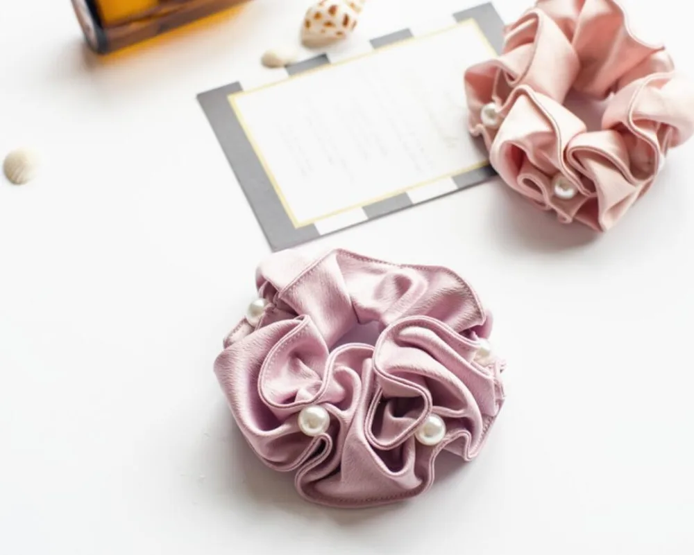 Fashion women's lovely Solid Elastic Hairbands with pearl cute hair Scrunchies girl's Hair Tie Accessories Ponytail Holder |