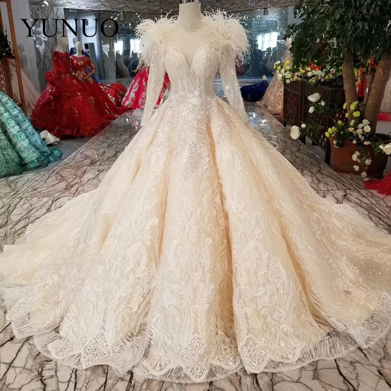 

YuNuo Designer Vestidos De Novias O-neck Long Sleeve Ball Gown Feather Wedding Dresses