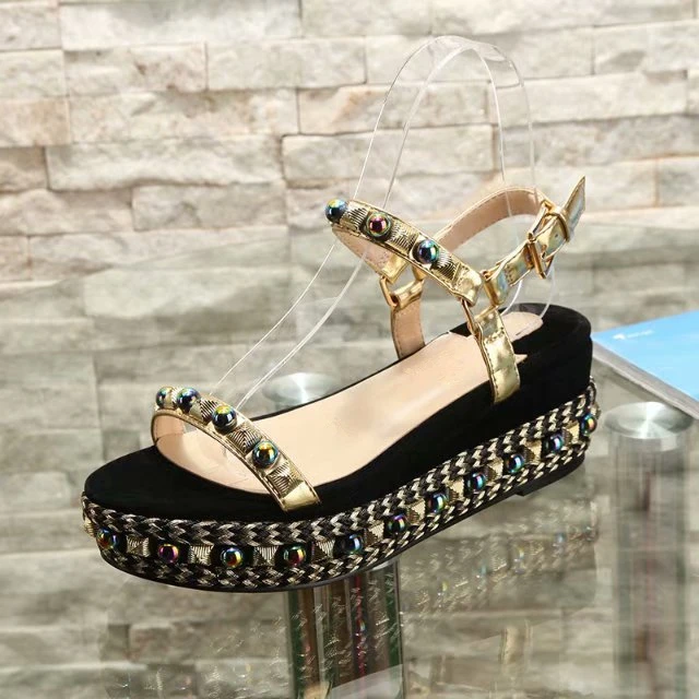 Hanbaidi модные заклепки Шпильки на платформе женские летние босоножки пикантные