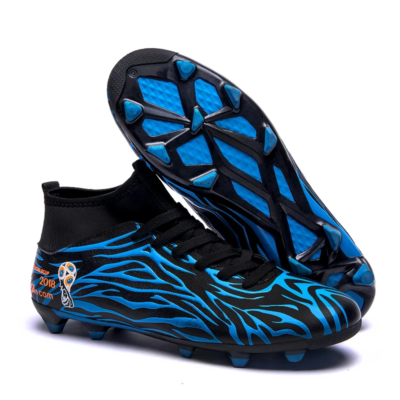 2019 Взрывные модели высокой футбольной обуви с шипами Модная и удобная футбольная