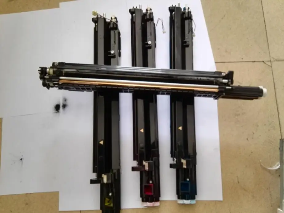 Перерабатывать пустой разработчик склад совместимый с xerox 5065 7550 7500 252 6500 6550 700, копир разработчик бак KCMY, комплект из 4 предметов