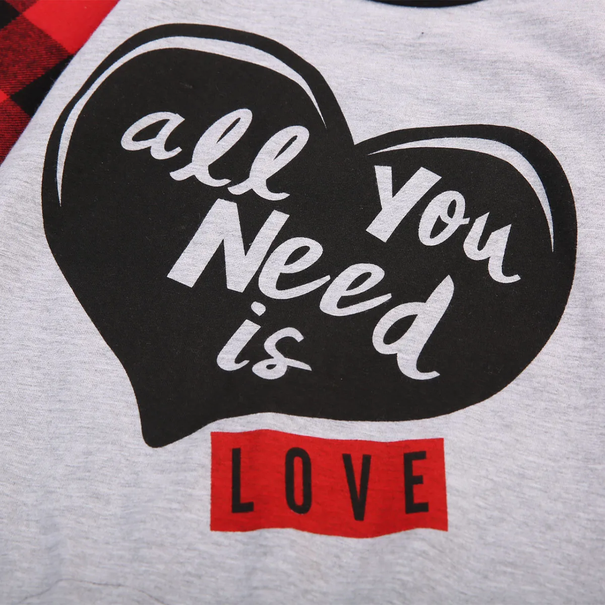 Детский комбинезон в клетку с сердечками + повязка на голову комплект одежды для