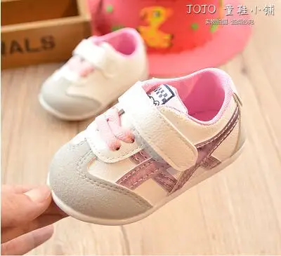 Розовый Детская обувь для мальчика 1-3 лет, мягкая Нескользящая женская обувь на мягкой подошве 6-12 месяцев, Весенняя маленькая белая обувь, детские шаги - Цвет: Розовый