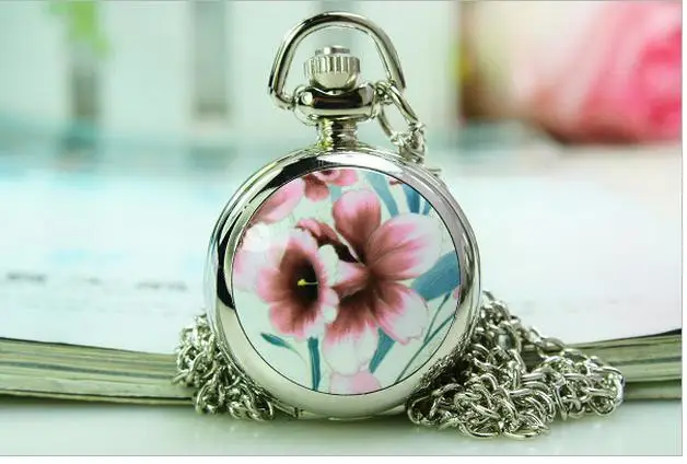 

Small Size Silver Beautiful flowers Enamel Quartz Pocket Watch necklace for women girl gift good quality