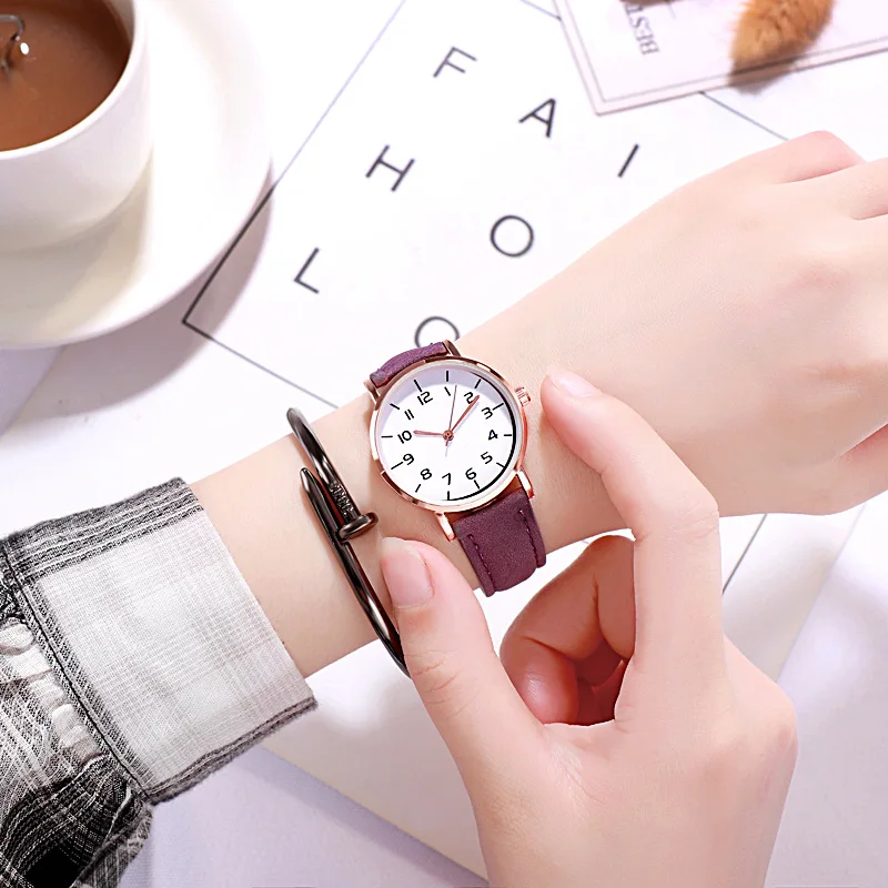 Стиль экокожа (полиуретан) ремешок аналоговые наручные часы Простой кварцевые