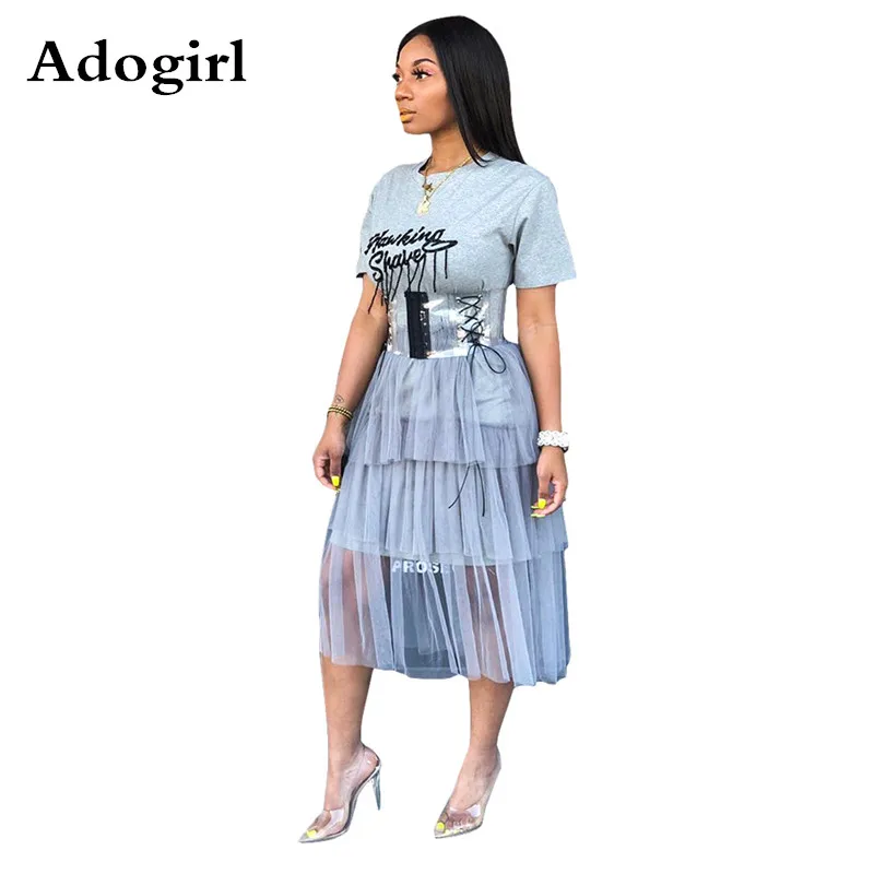 Сетчатое лоскутное платье рубашка средней длины с буквенным принтом коротким