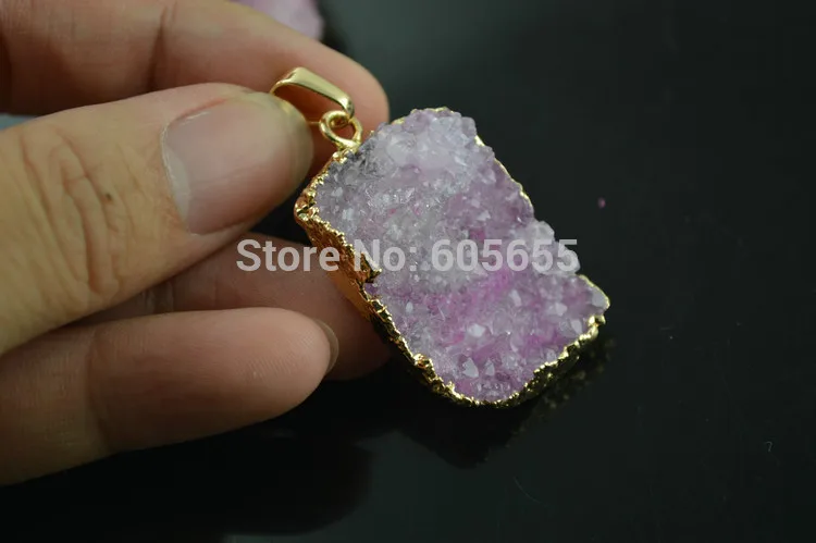 

Pink Color Druzy Geode Stone Freeform Stone Pendants Irregular Shape Nugget Necklace Making